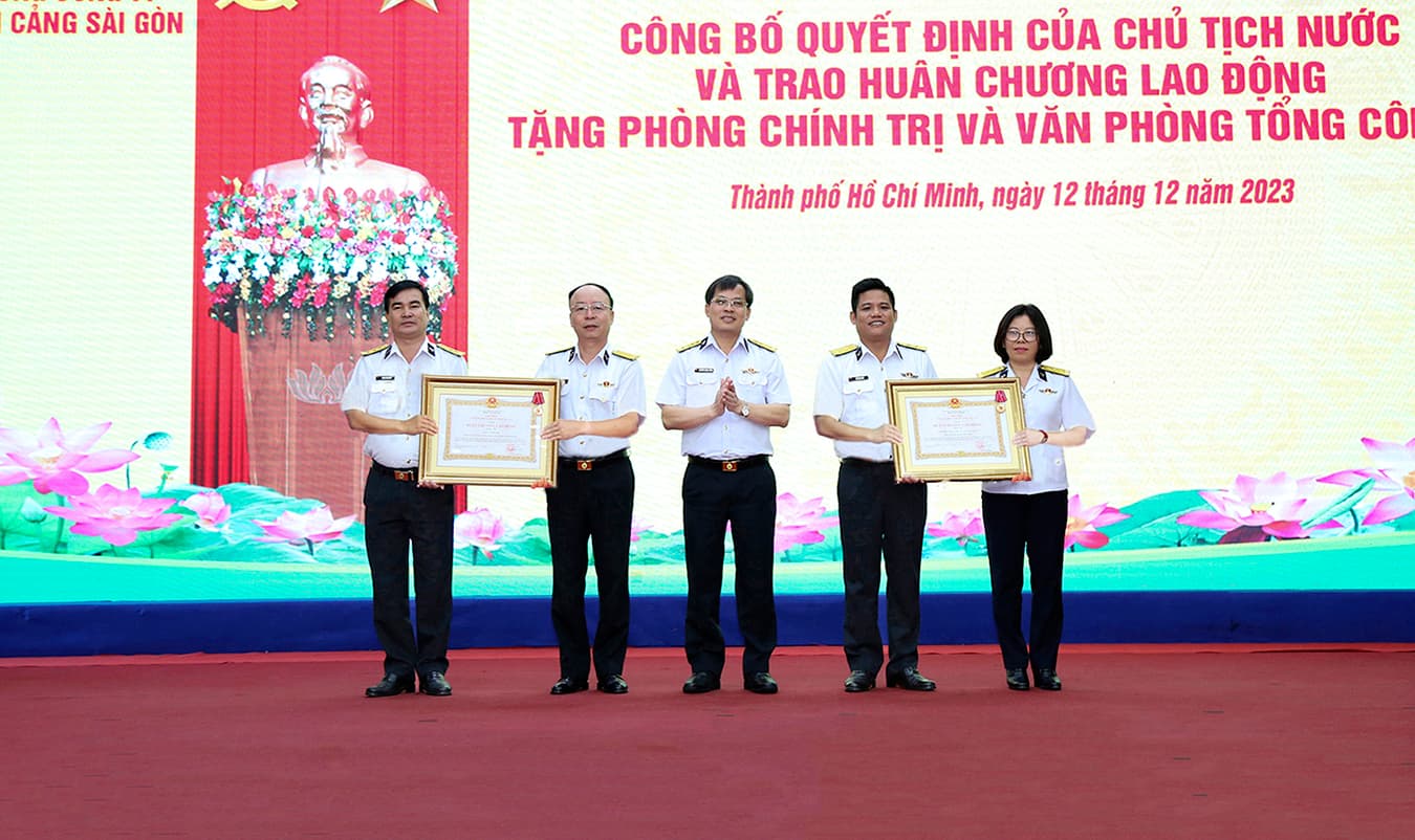 Hoạt động CTĐ, CTCT góp phần xây dựng TCT Tân cảng Sài Gòn vững mạnh về chính trị, hoàn thành tốt nhiệm vụ quân sự quốc phòng và sản xuất kinh doanh