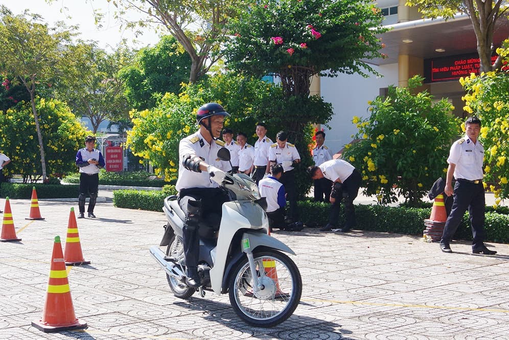 Lữ đoàn 171: Hơn 200 cán bộ, chiến sĩ thi tìm hiểu về pháp luật, kỷ luật