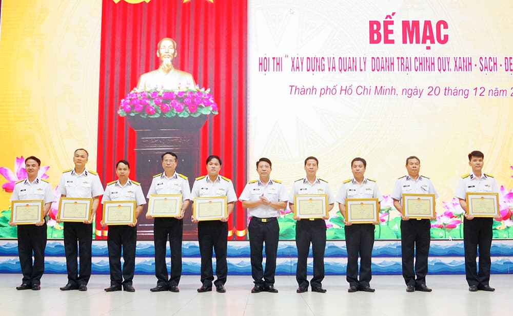 Trường Cao đẳng Kỹ thuật Hải quân: Bế mạc Hội thi “Xây dựng doanh trại chính quy, xanh, sạch, đẹp”