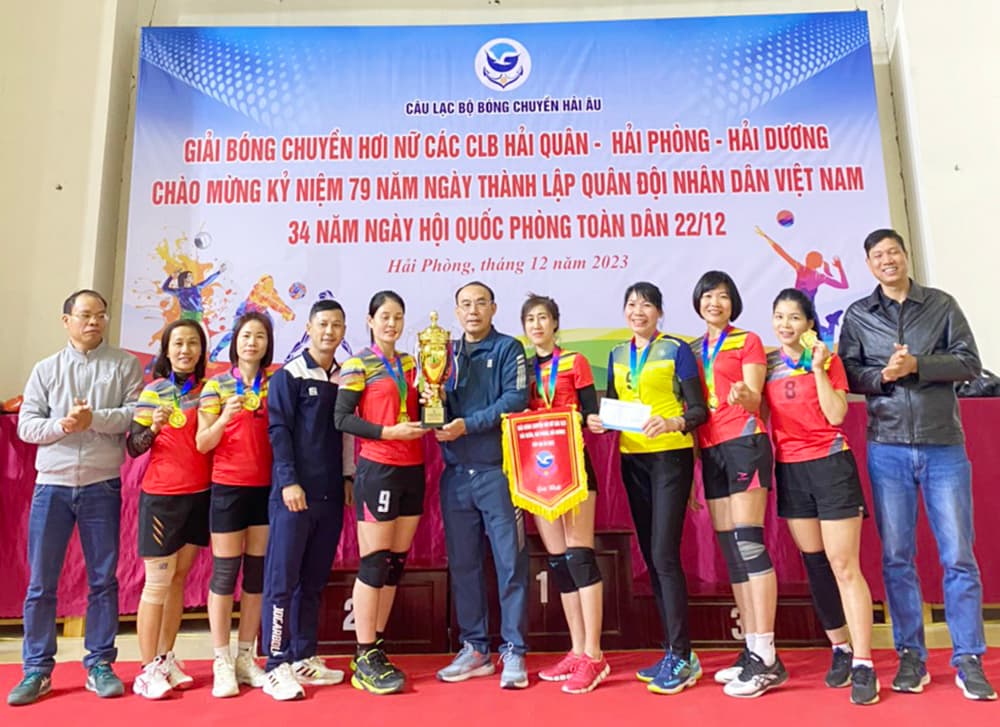 Giải bóng chuyền các câu lạc bộ Hải Quân - Hải Phòng - Hải Dương