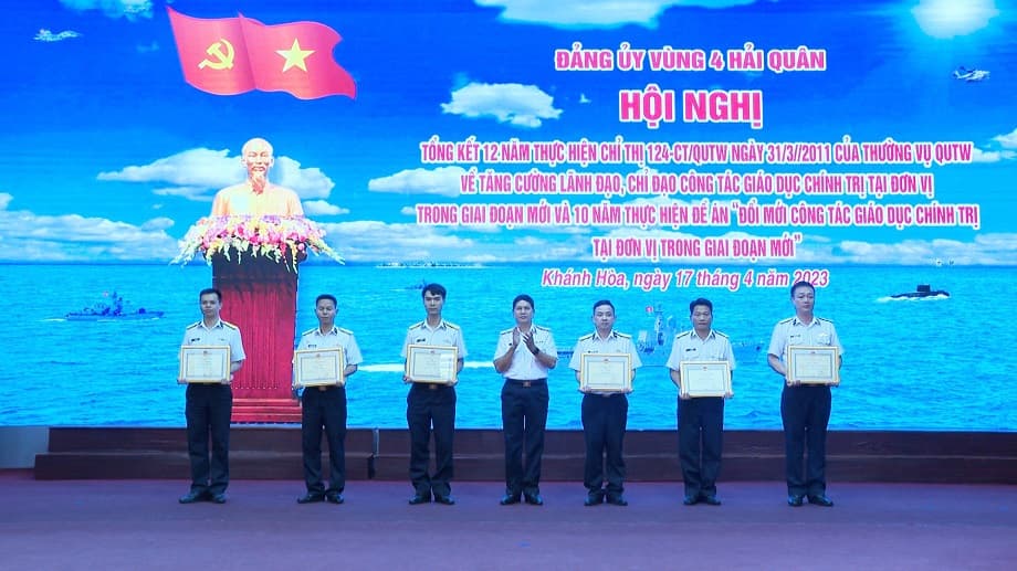 Vùng 4 Hải quân: Nhiều cách làm mới, sáng tạo nâng cao chất lượng giáo dục chính trị