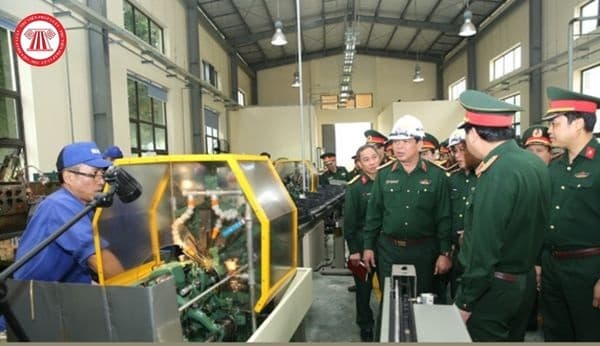 Chế độ đối với cán bộ, người lao động tại doanh nghiệp trực tiếp phục vụ quốc phòng, an ninh