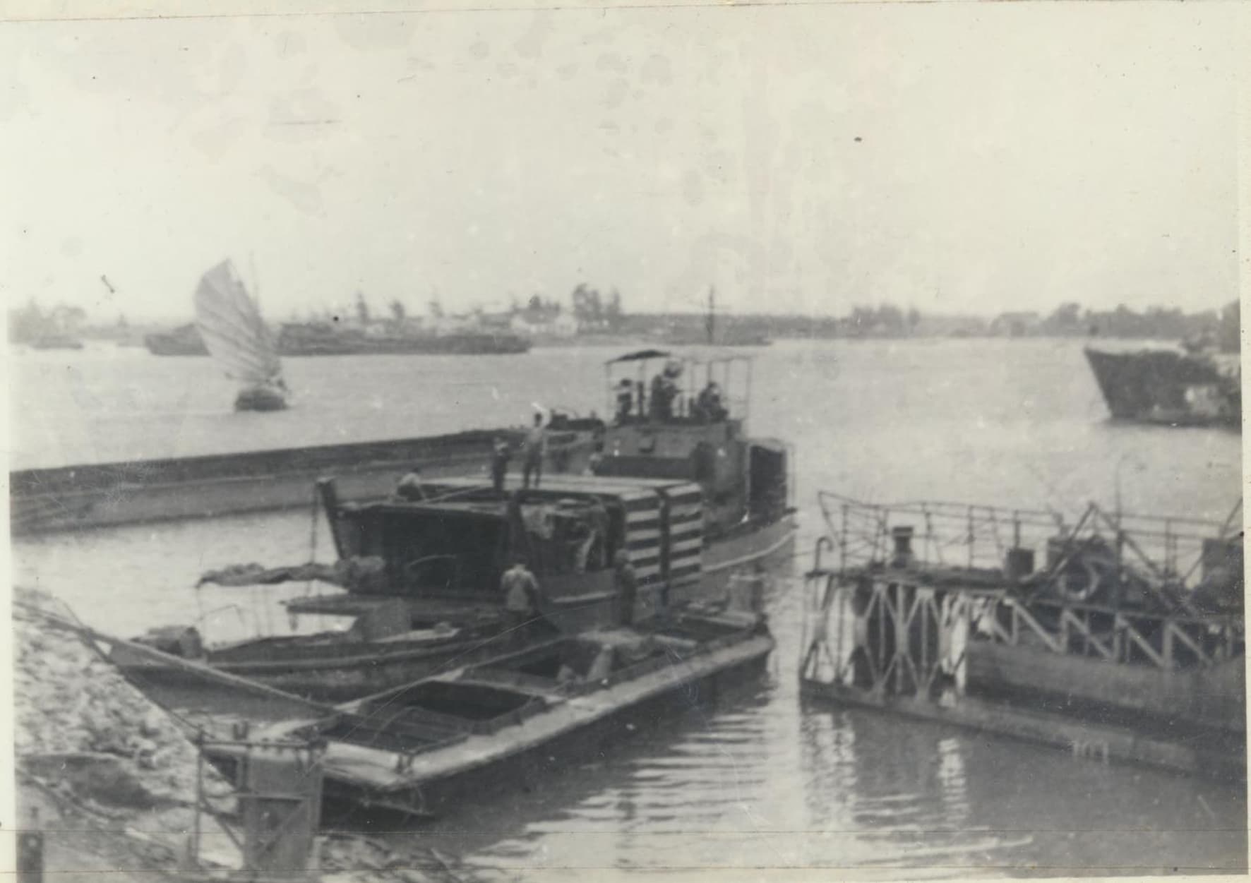 Tích cực, chủ động, đoàn kết, sáng tạo trong chống phong tỏa