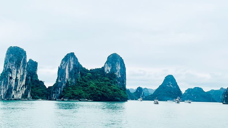 Khai thác tiềm lực du lịch biển, đảo