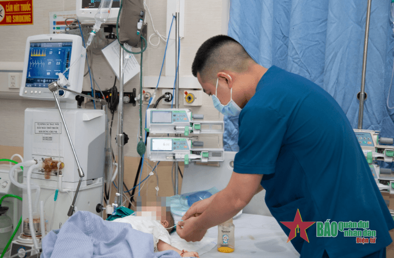 Thận trọng với những ca bệnh tay chân miệng không điển hình