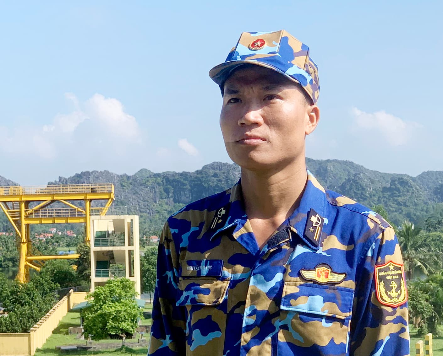 Chính trị viên đặc công toàn năng