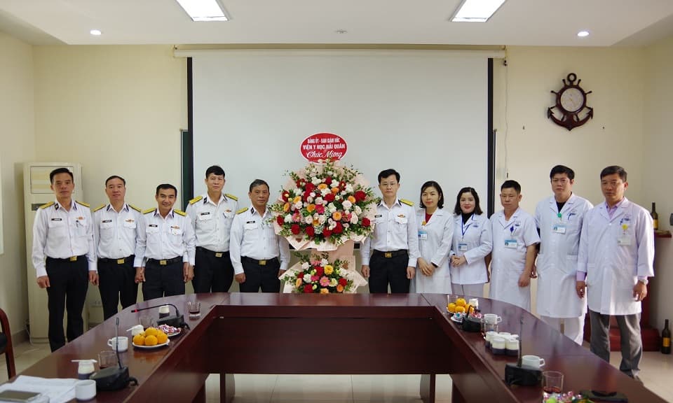 Viện Y học Hải quân tổ chức các hoạt động chào mừng Ngày nhà giáo Việt Nam 20/11