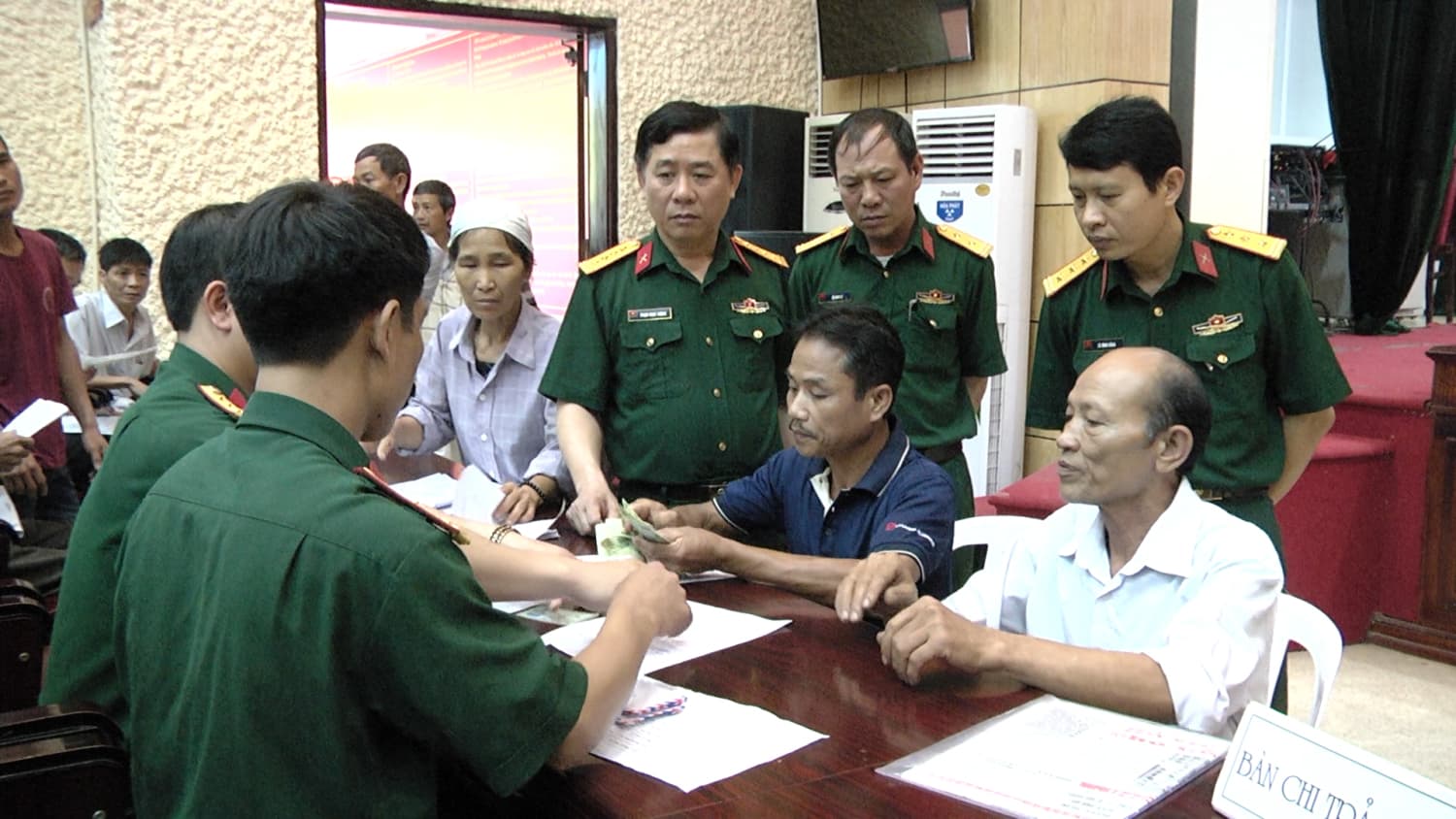 Điều chỉnh trợ cấp hằng tháng đối với quân nhân đã phục viên, xuất ngũ, thôi việc