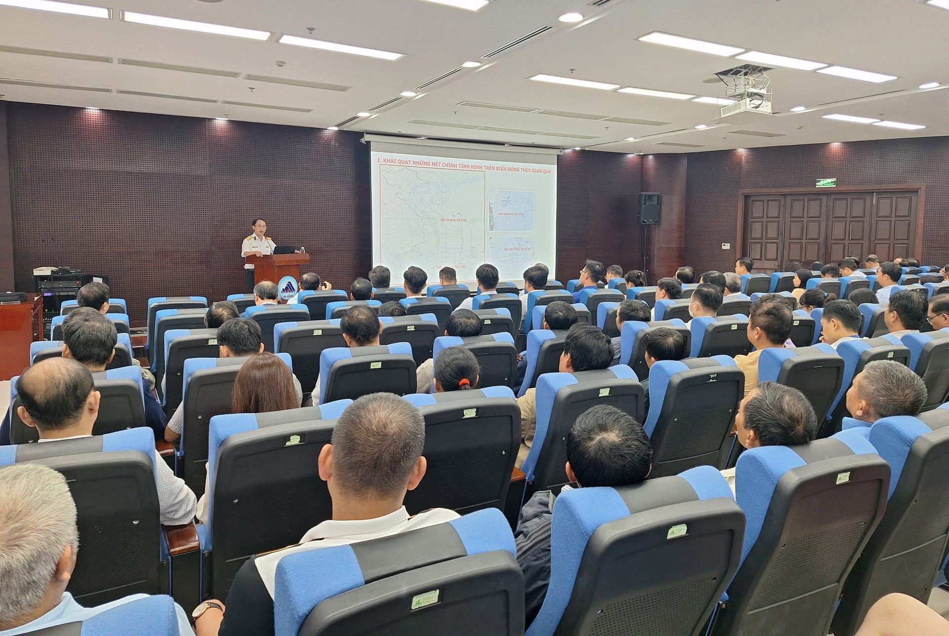 Lữ đoàn 161 thông tin về tình hình biển, đảo tại Sở Công Thương TP. Đà Nẵng