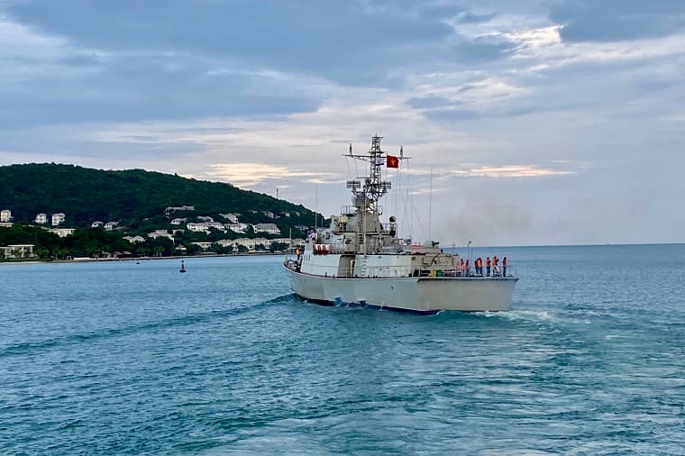 Biên đội tàu 264, 265 lên đường thực hiện nhiệm vụ đối ngoại quốc phòng