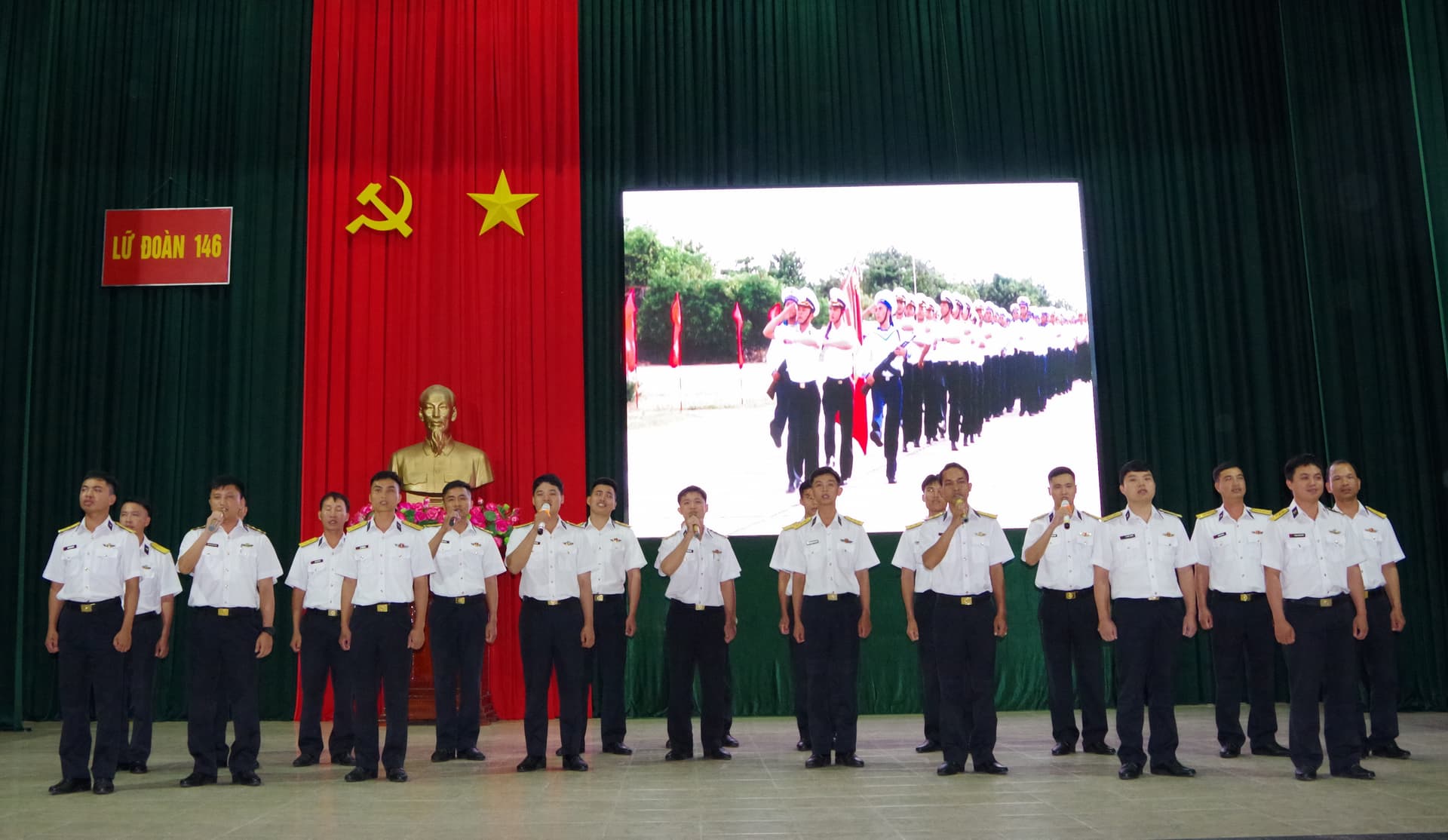 Lữ đoàn 146: Hội thi hát tập thể các bài hát quy định và ca khúc truyền thống