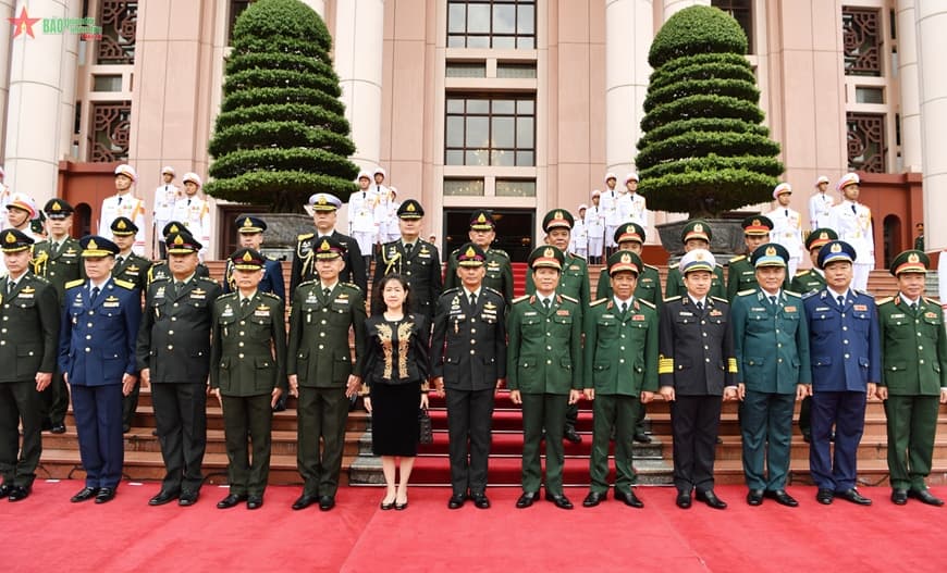 Thượng tướng Nguyễn Tân Cương chủ trì lễ đón Tư lệnh Lực lượng Quốc phòng Thái Lan