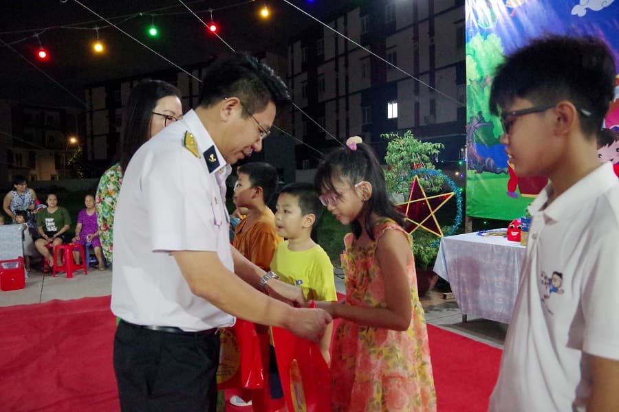 Trường Cao đẳng kỹ thuật Hải quân tổ chức “Đêm hội trăng rằm”