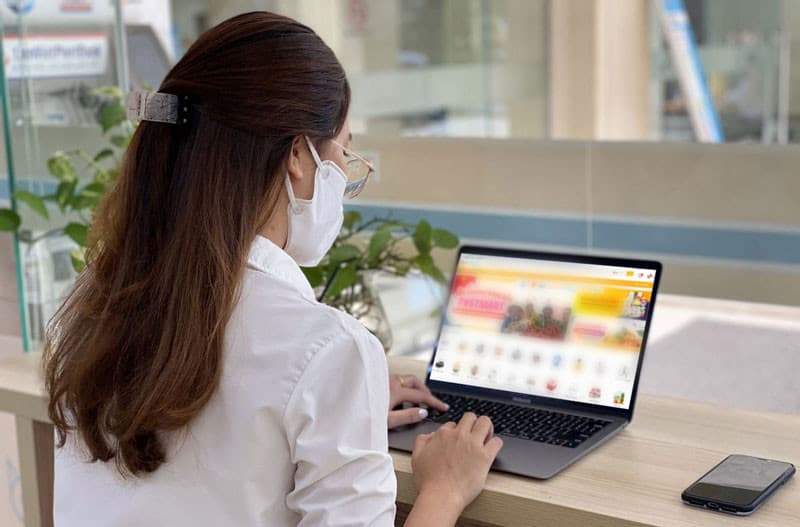 Tránh bẫy lừa đảo trực tuyến: Hạn chế chia sẻ thông tin riêng lên mạng xã hội