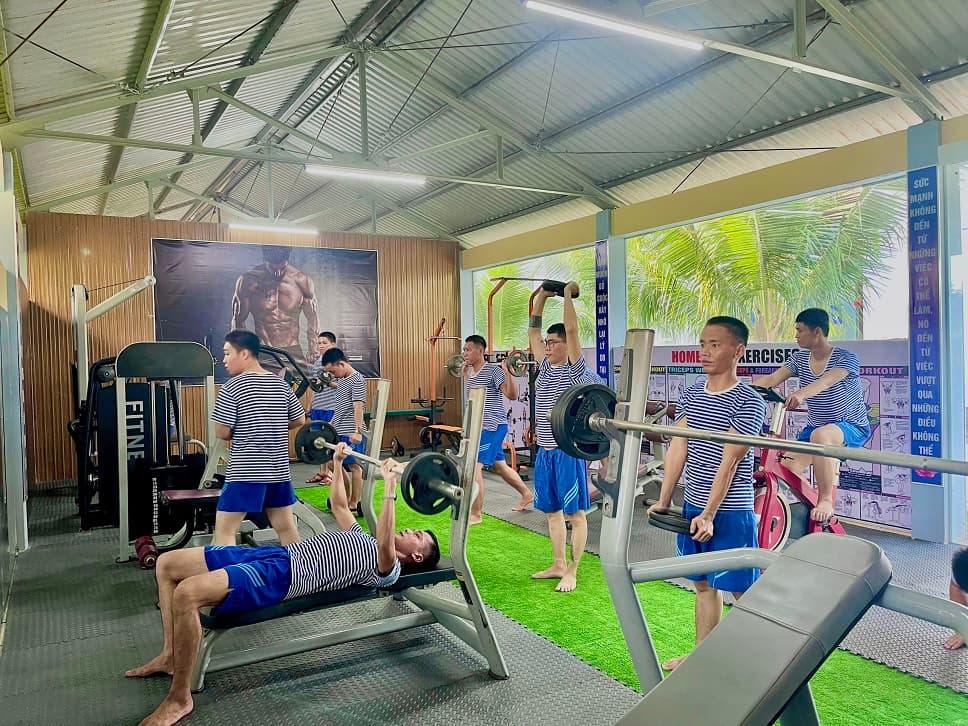 Đoàn cơ sở Tiểu đoàn 458: Khánh thành Câu lạc bộ thể hình thanh niên