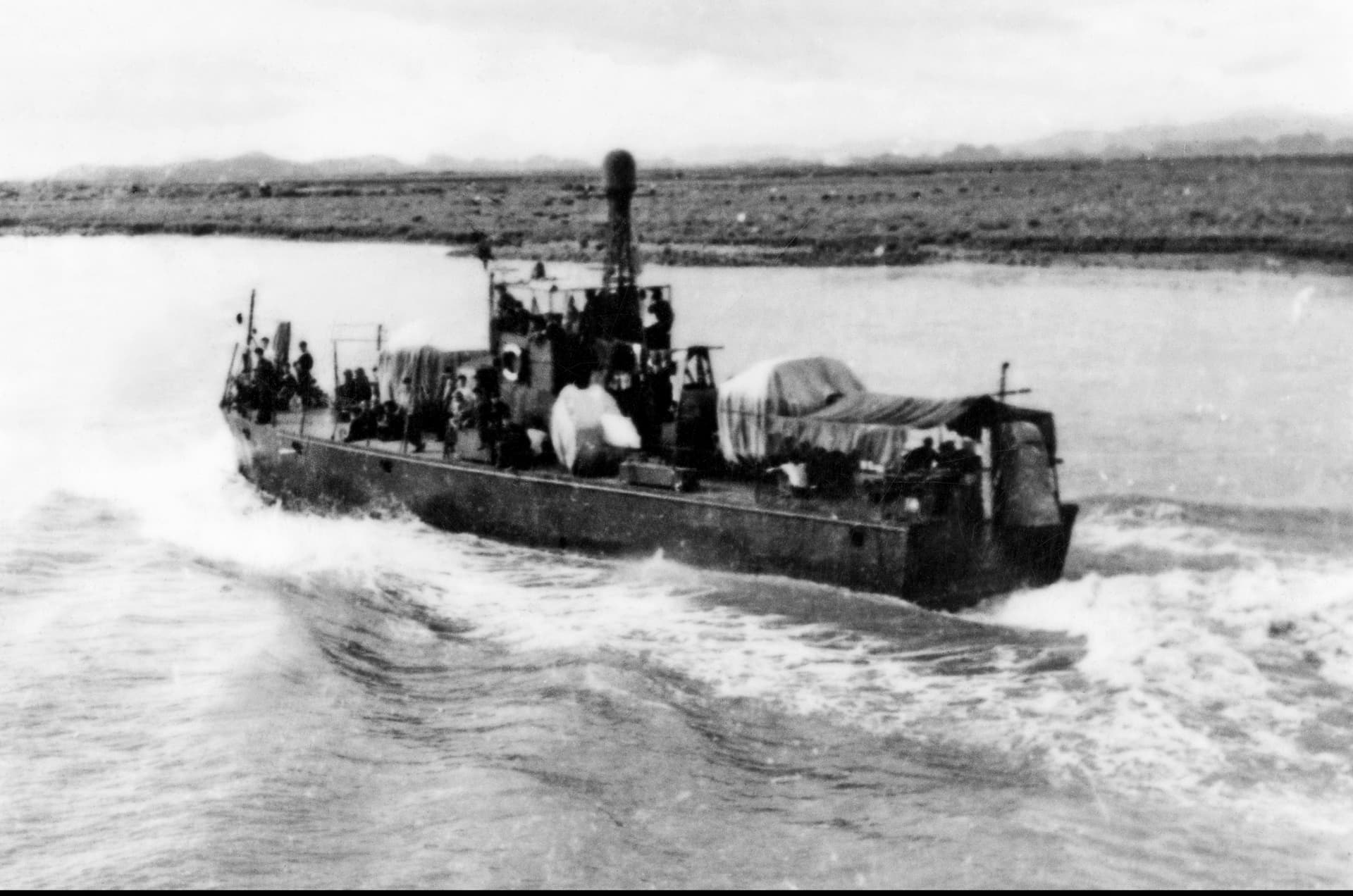 Huy động nhiều lực lượng tham gia rà phá