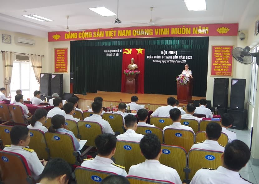 Đoàn Đo đạc biên vẽ hải đồ và nghiên cứu biển: Hội nghị quân chính 6 tháng đầu năm 2023