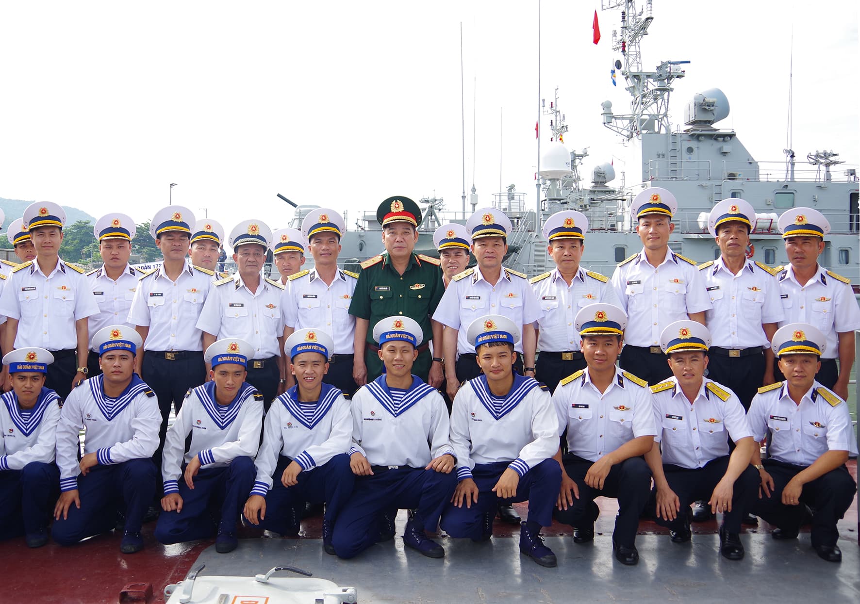 Trung tướng Nguyễn Văn Gấu kiểm tra hoạt động công tác đảng, công tác chính trị tại Vùng 3