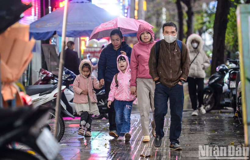 Không khí lạnh tràn về, miền bắc sắp trở lạnh