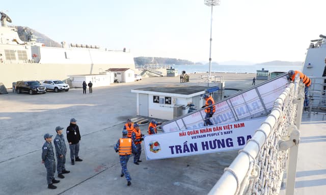 Tàu 015 - Trần Hưng Đạo kết thúc chuyến thăm xã giao Hàn Quốc