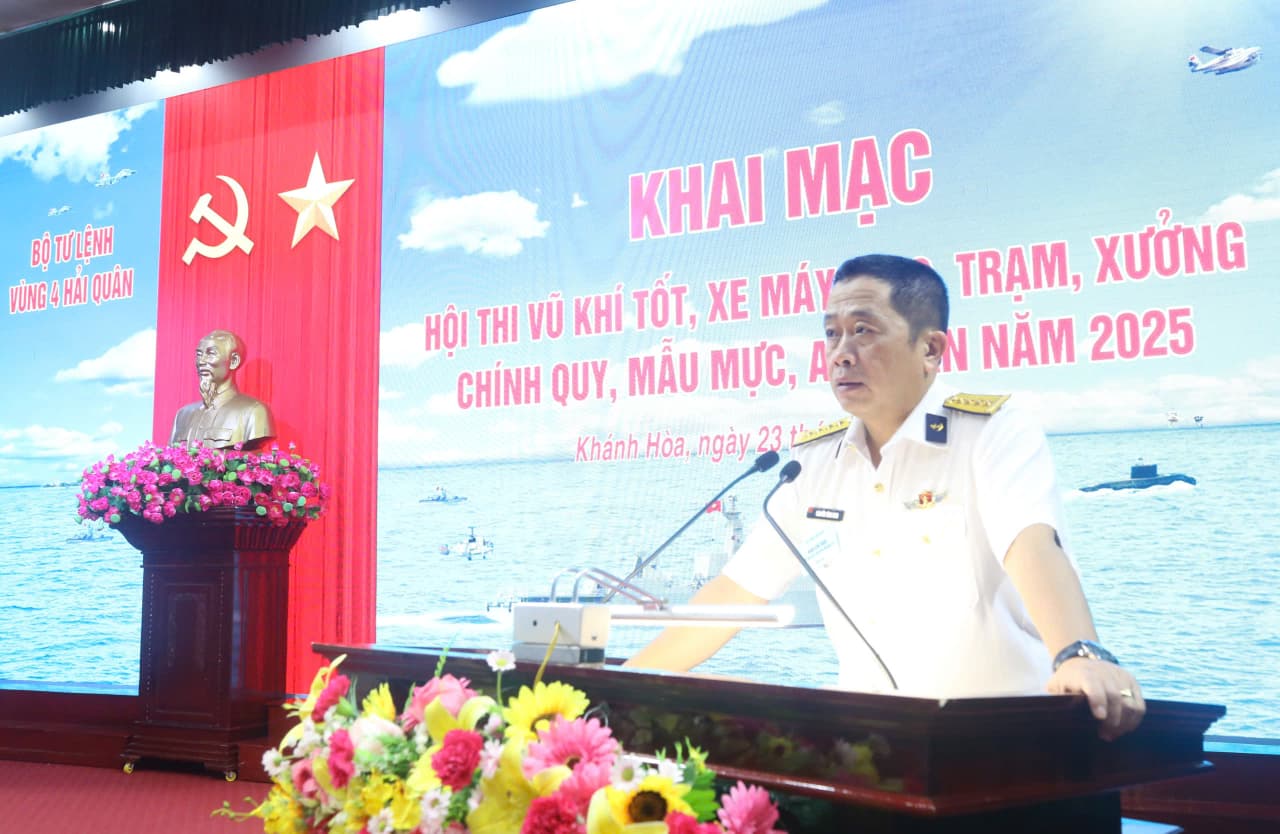 Vùng 4 Hải quân khai mạc Hội thi vũ khí tốt, xe - máy, kho, trạm, xưởng chính quy, mẫu mực, an toàn