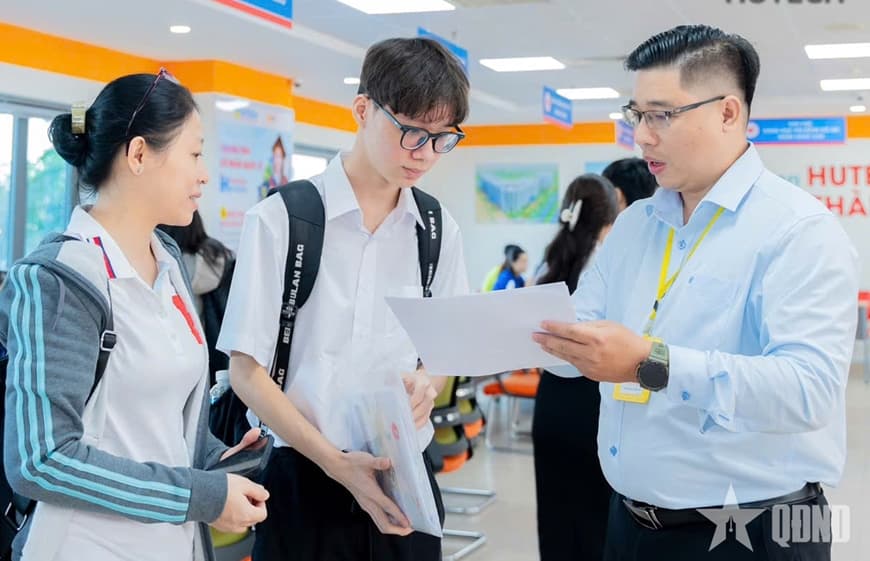 Điểm chuẩn tuyển sinh đại học biến động mạnh: Phản ánh xu thế phát triển ngành học