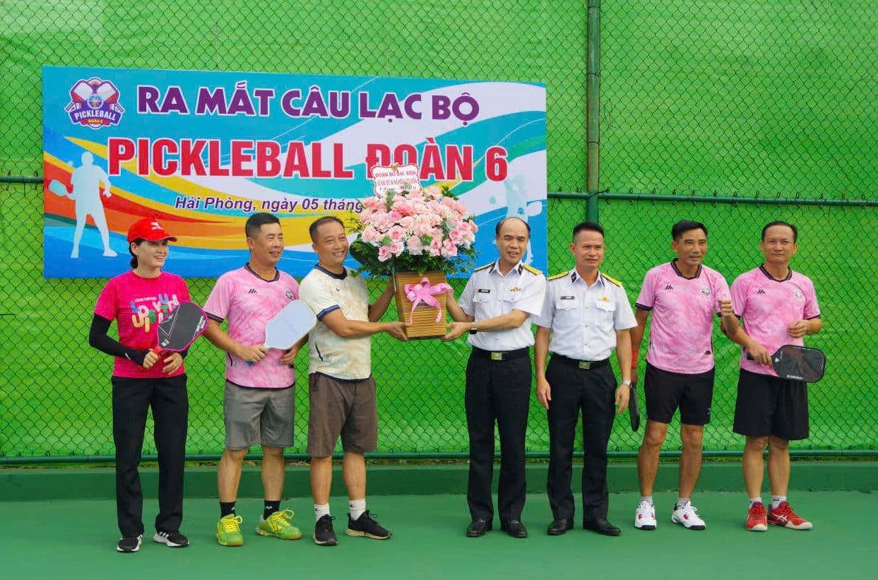Đoàn Đo đạc biên vẽ hải đồ và nghiên cứu biển ra mắt Câu lạc bộ Pickleball