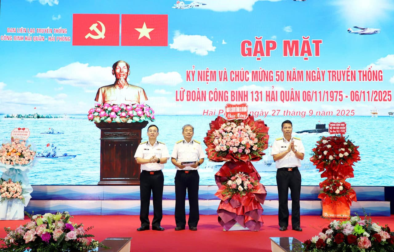 Ban Liên lạc Công binh Hải quân TP. Hải Phòng gặp mặt truyền thống