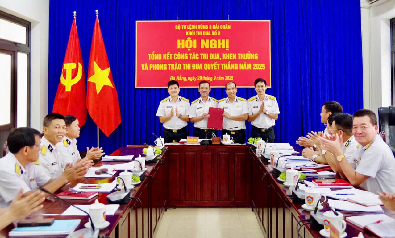 Khối thi đua số 2 Vùng 3 tổng kết phong trào thi đua quyết thắng năm 2025