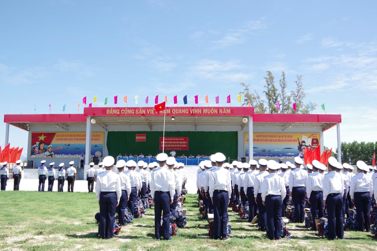 Trung tâm Huấn luyện Vùng 4: Tiếp nhận huấn luyện học viên Học viện Hải quân