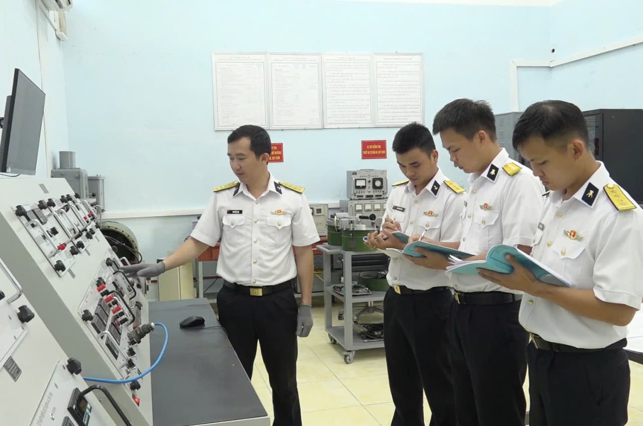 Khơi dậy tinh thần nghiên cứu khoa học ở Trung tâm Bảo đảm kỹ thuật Vùng 3