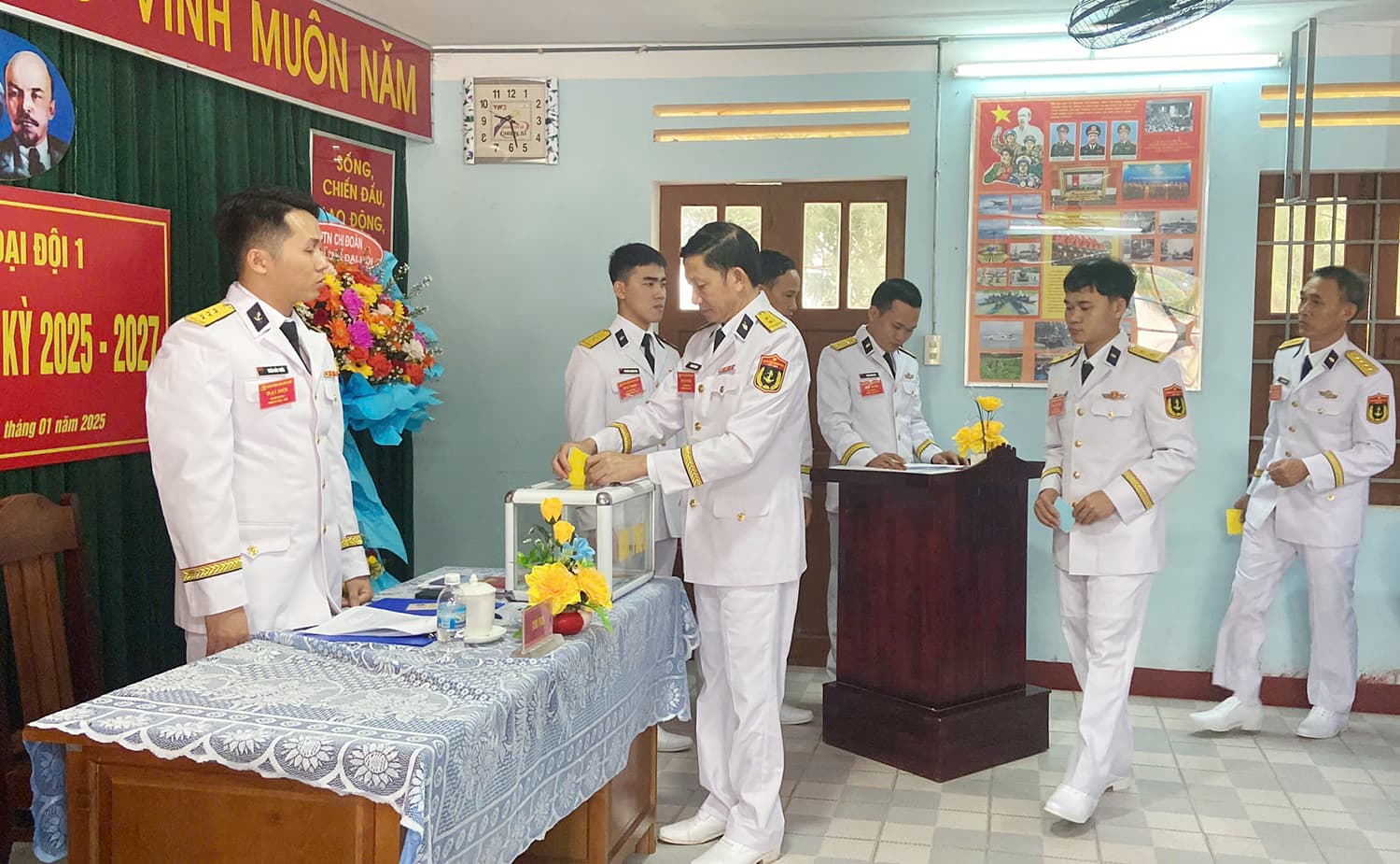 Lữ đoàn 957 tổ chức đại hội chi bộ làm trước