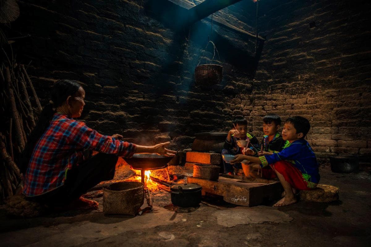 Nhớ hương cá kho của mẹ...