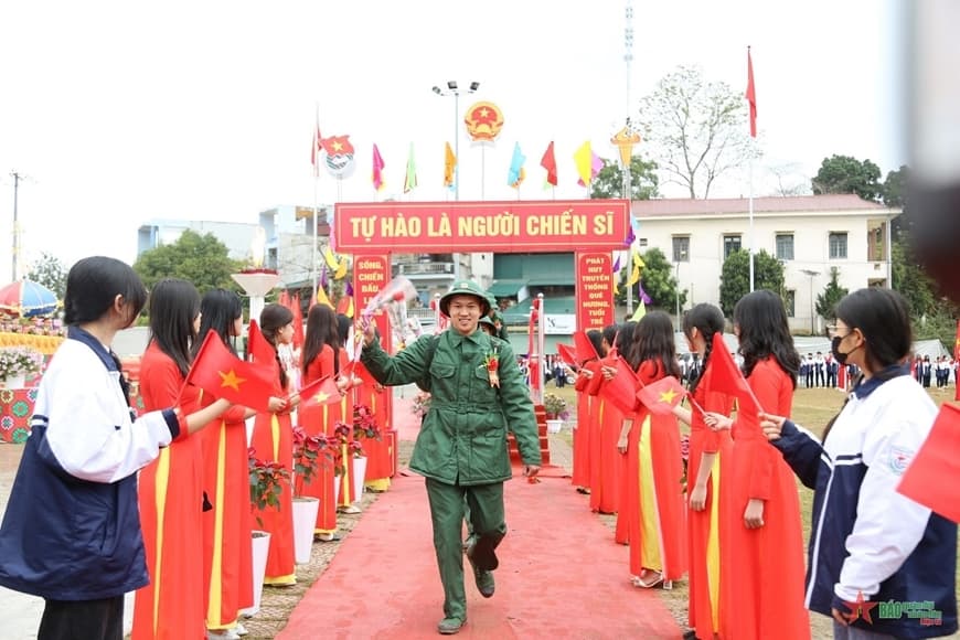 Từ ngày 13 đến ngày 15/2 tổ chức lễ giao nhận quân trên cả nước