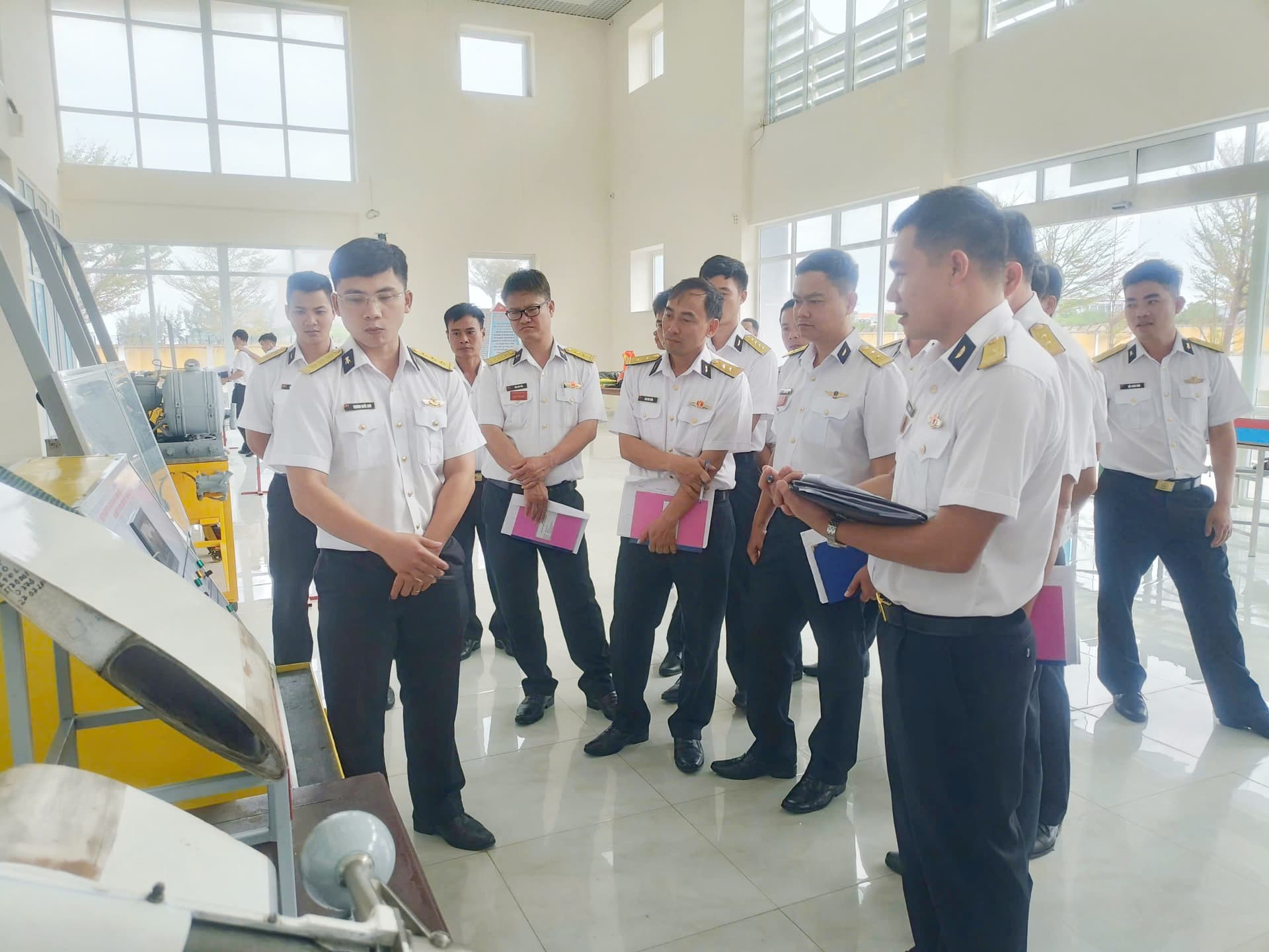 Lữ đoàn 954: Hội thi mô hình học cụ