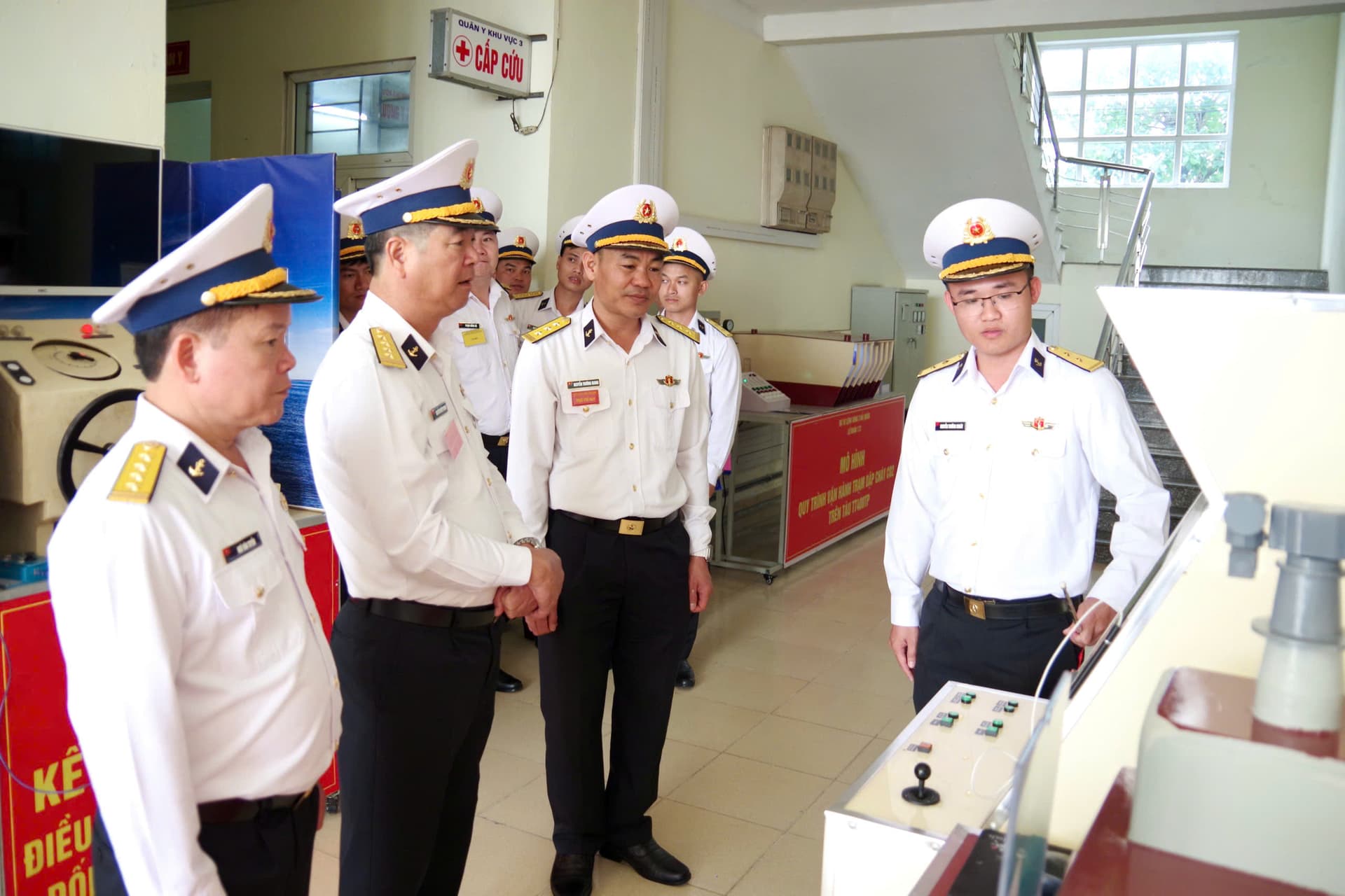 Quân chủng Hải quân kiểm tra công tác chuẩn bị huấn luyện tại Vùng 3