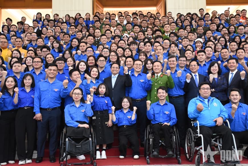 Thủ tướng Chính phủ Phạm Minh Chính đối thoại với thanh niên: Thể hiện khát vọng đưa đất nước vào kỷ nguyên mới