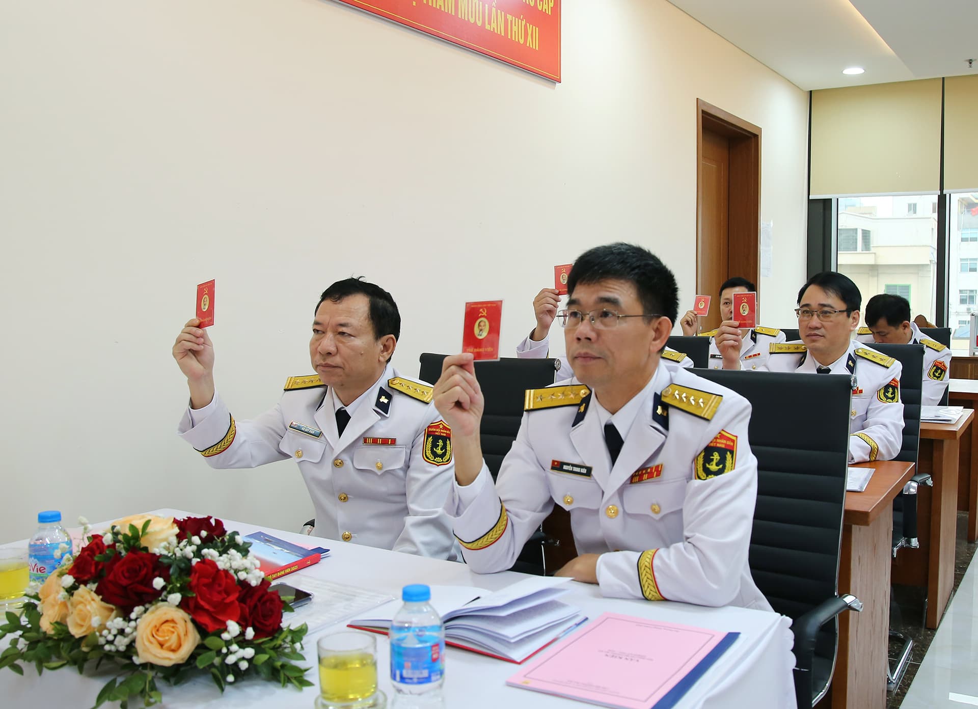 Chi bộ Phòng Ra đa: Lãnh đạo nâng cao chất lượng công tác ra đa quan sát