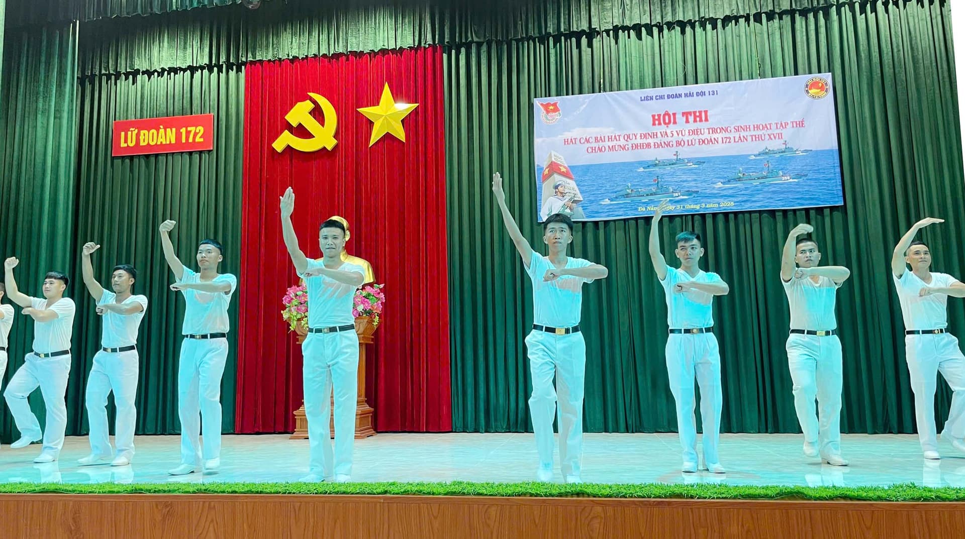 Tuổi trẻ Lữ đoàn 172 hội thi 5 vũ điệu trong sinh hoạt tập thể