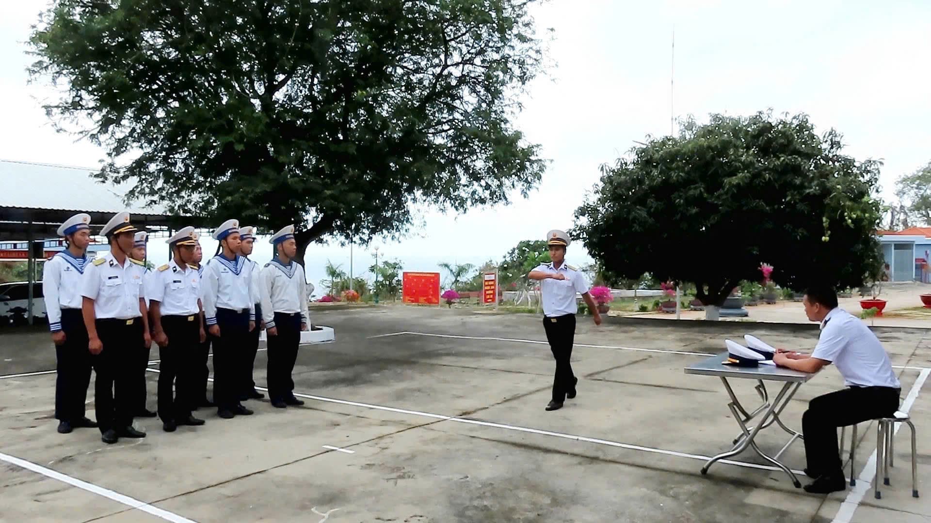 Trung đoàn 251 thực hiện tốt nhiệm vụ tháng đầu huấn luyện