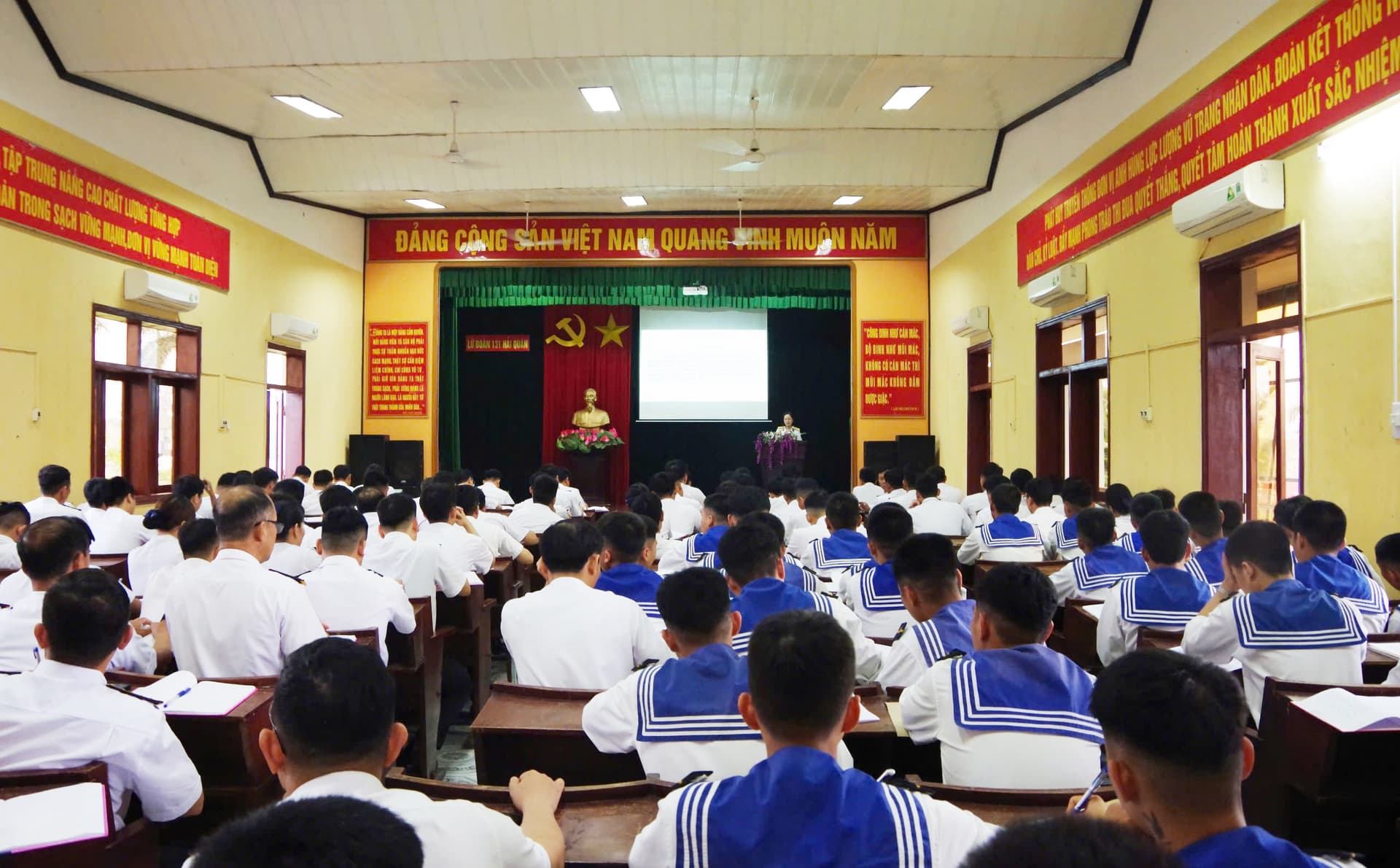 Lữ đoàn 131: Tuyên truyền, phổ biến, giáo dục pháp luật năm 2025