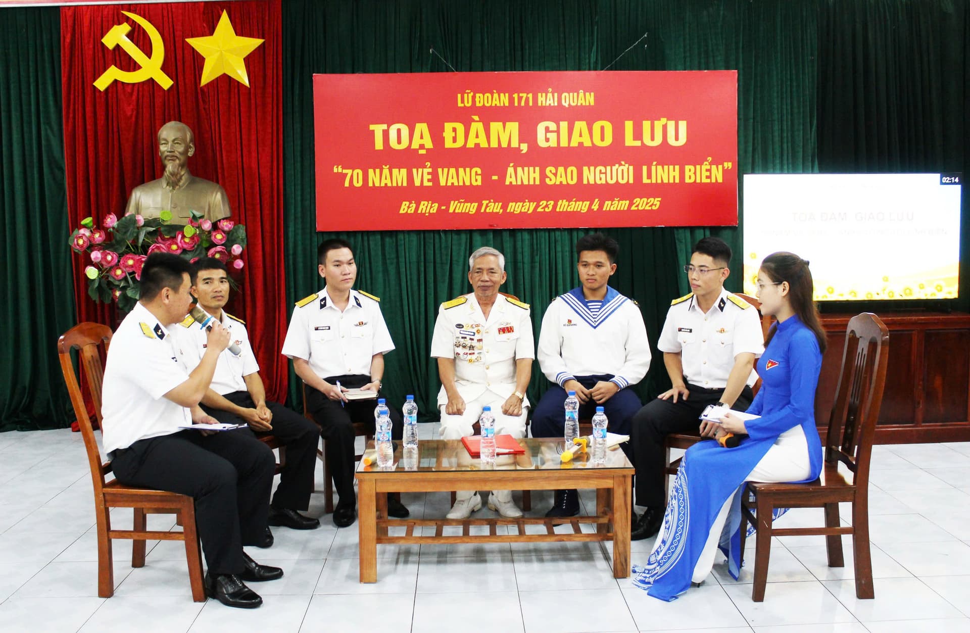 Lữ đoàn 171 tọa đàm “70 năm vẻ vang – Ánh sao người lính biển”