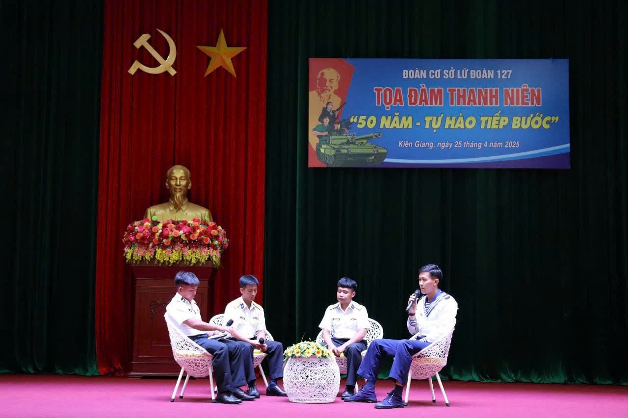 Lữ đoàn 127: Tọa đàm “50 năm - Tự hào tiếp bước”