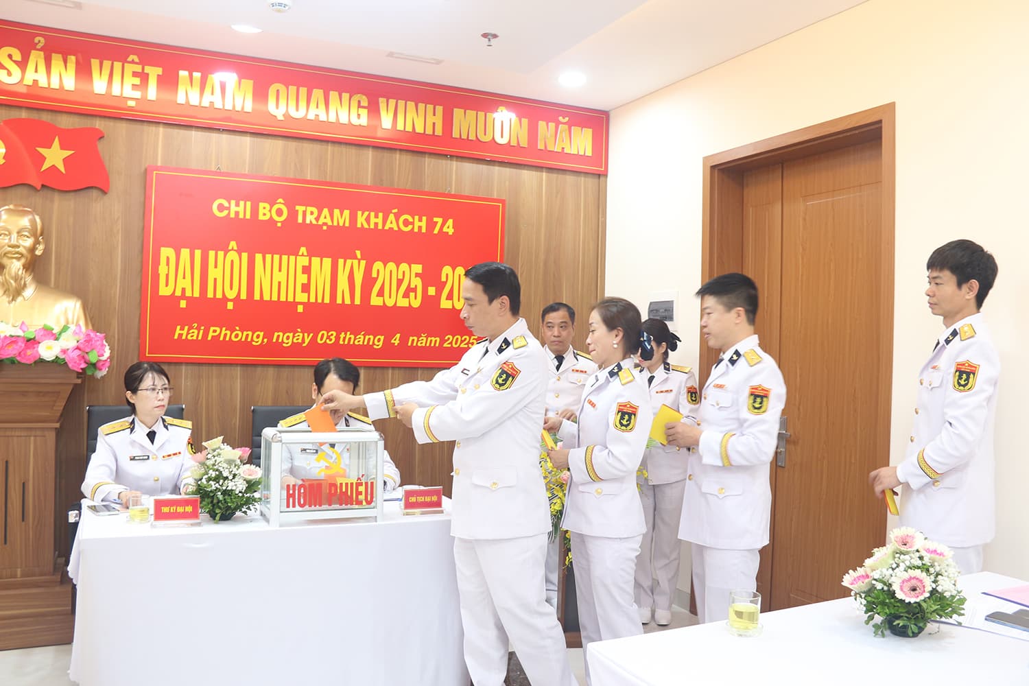 Chi bộ Trạm khách 74 tổ chức thành công Đại hội nhiệm kỳ 2025 - 2030