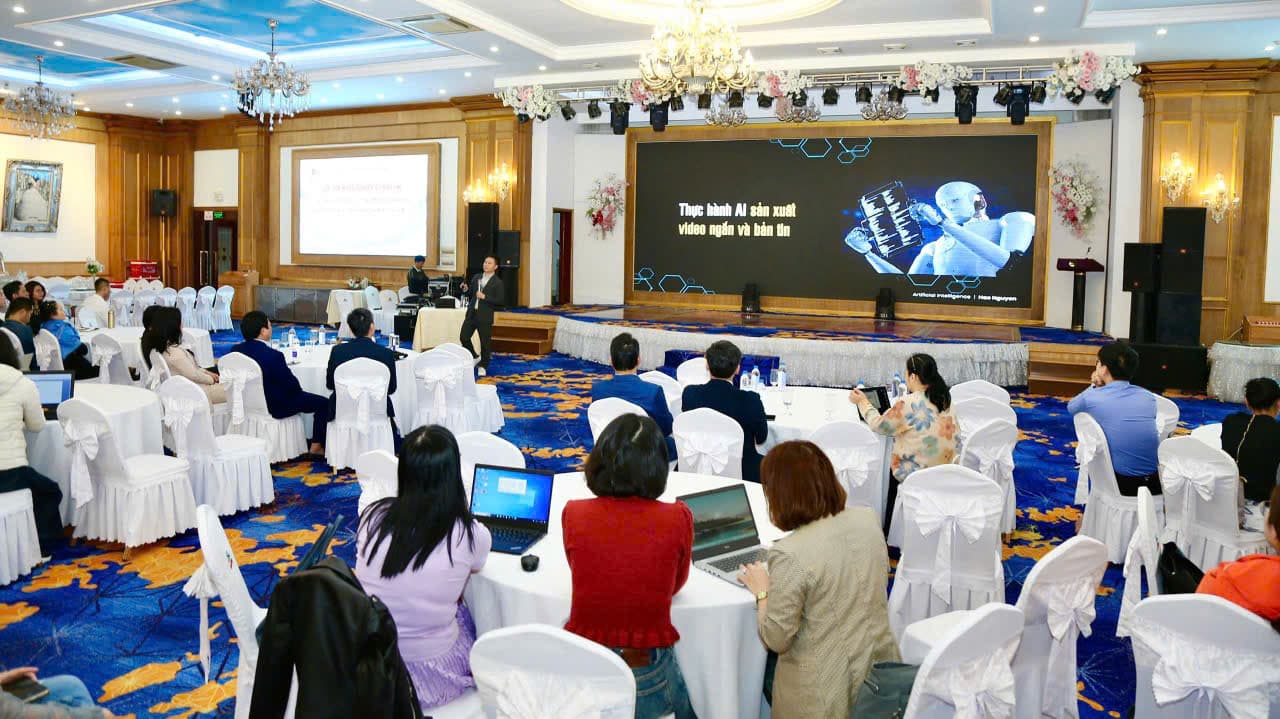 Hội Nhà báo TP. Hải Phòng: Tập huấn ứng dụng trí tuệ nhân tạo AI trong làm báo và các nền tảng mạng xã hội