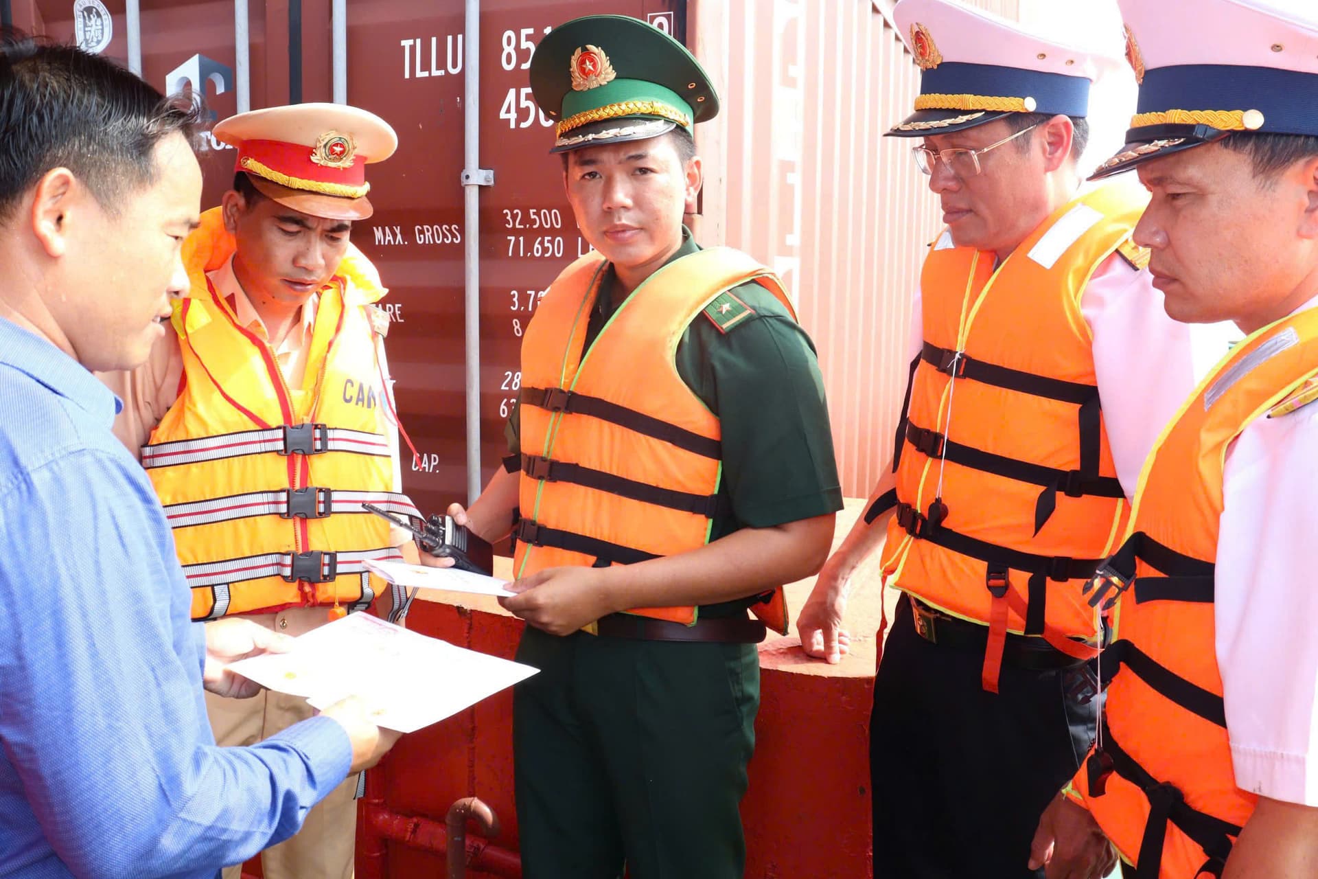 Tổng công ty Tân cảng Sài Gòn tăng cường phối hợp liên ngành bảo đảm an ninh, an toàn dịp lễ