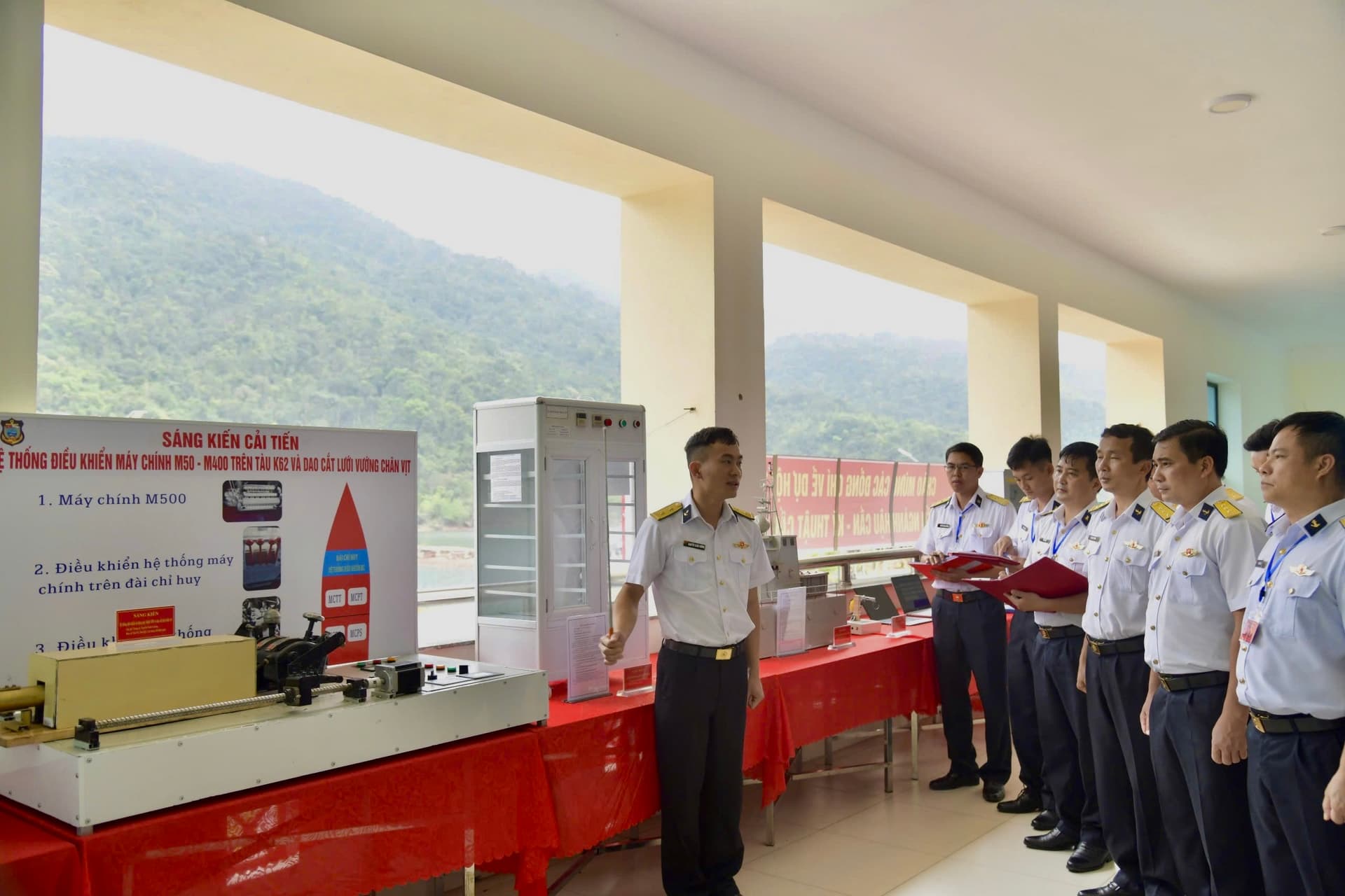 Lữ đoàn 169: Hội thi “Sáng kiến cải tiến ngành hậu cần - kỹ thuật” năm 2025