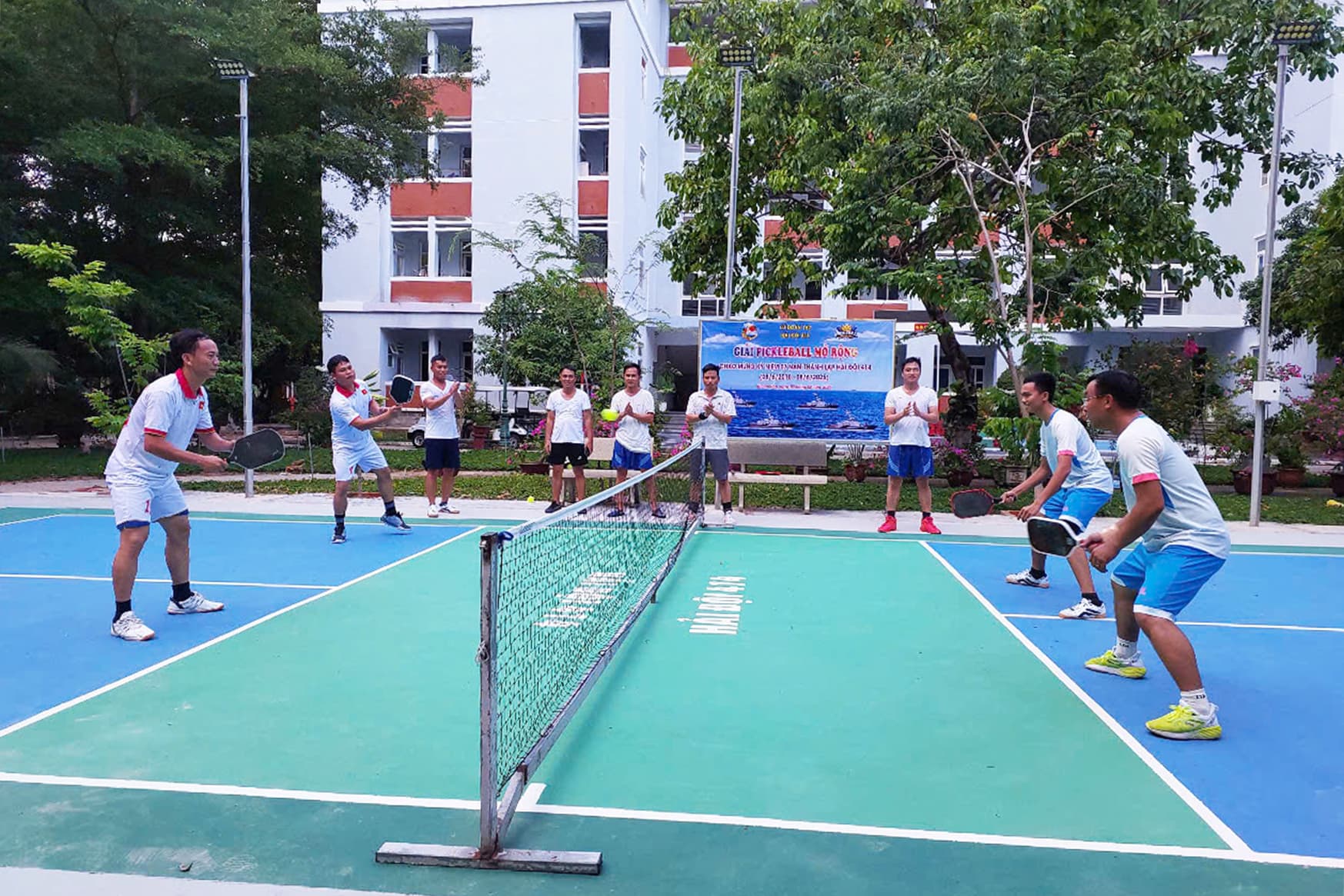 Lữ đoàn 162 tổ chức giải Pickleball mở rộng