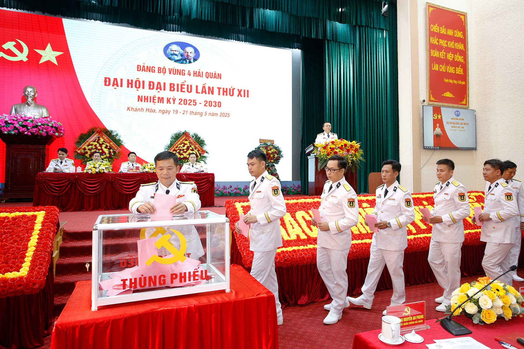 Đại hội đại biểu Đảng bộ Vùng 4: Bầu ban chấp hành Đảng bộ nhiệm kỳ 2025-2030
