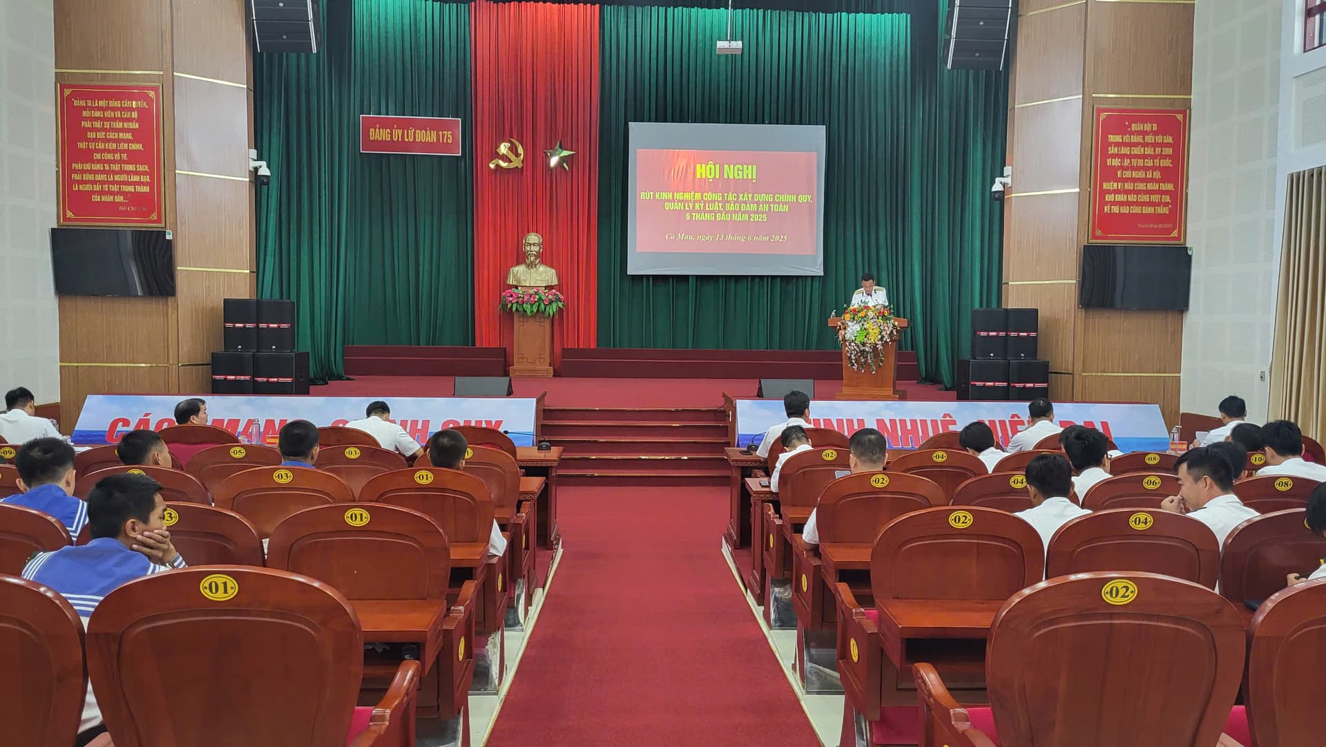 Lữ đoàn 175 rút kinh nghiệm công tác xây dựng chính quy, quản lý kỷ luật 6 tháng đầu năm 2025